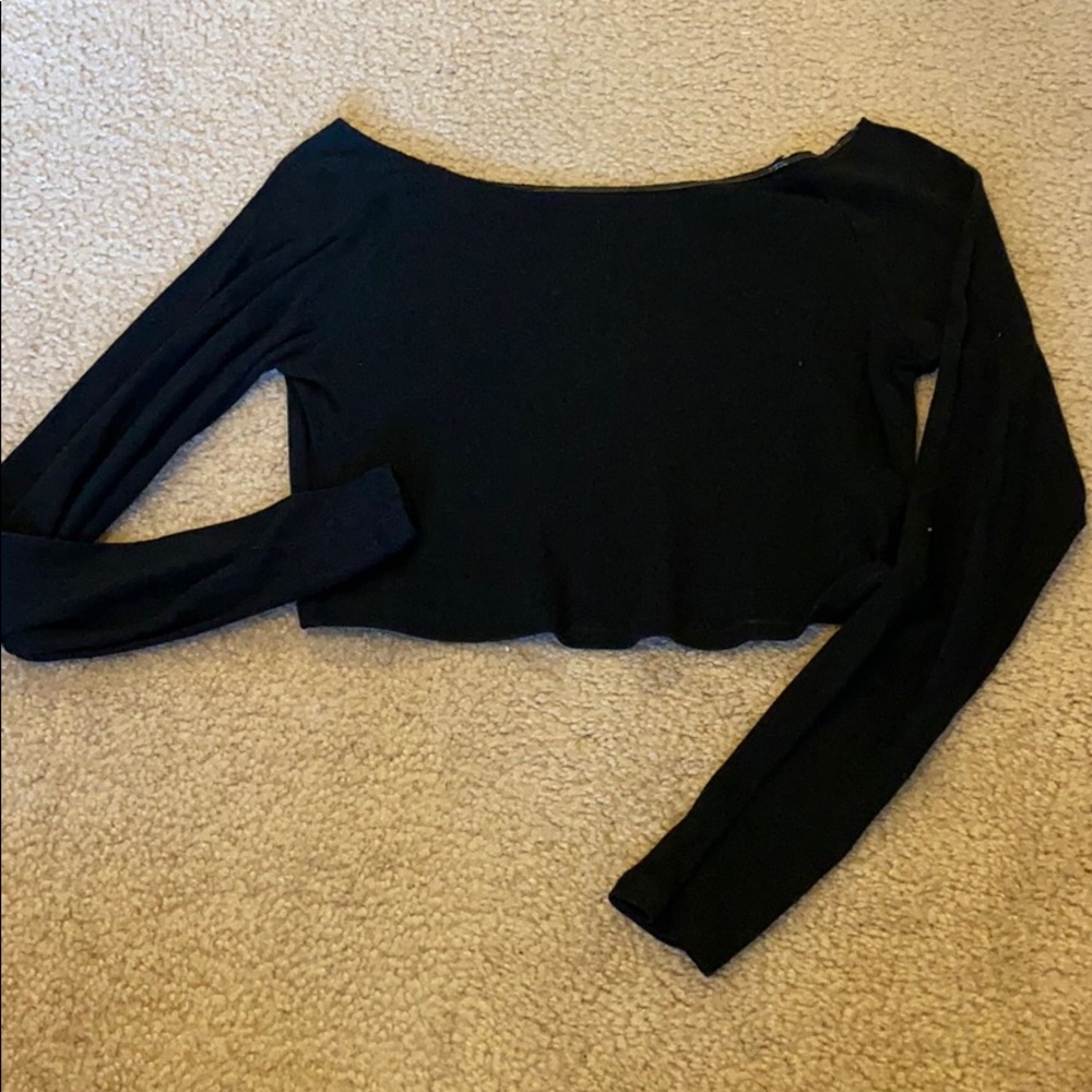 black off the shoulder crop top